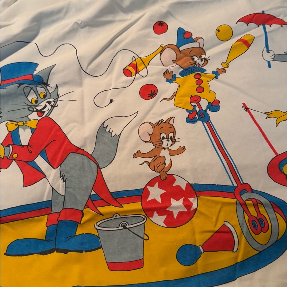 1970’s Tom & Jerry circus flat sheets